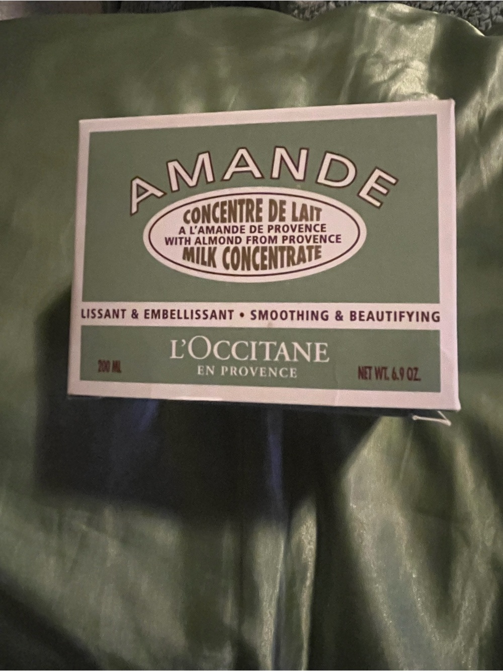 L'OCCITANE Amande Milk Concentrate